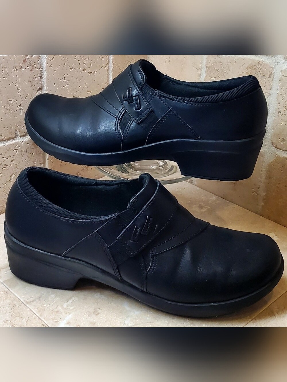 Clark's Angie Pearl Women's Black Leather Lightweight Comfort Clogs Shoes Size 9